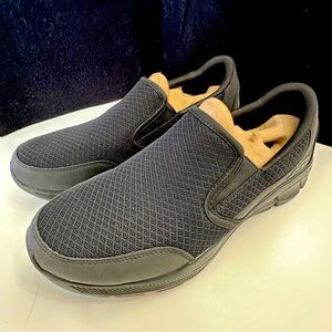 Skechers Men's Equalizer 3.0 Bluegate Loafer BLACK – Size 8, NWT (No Box)